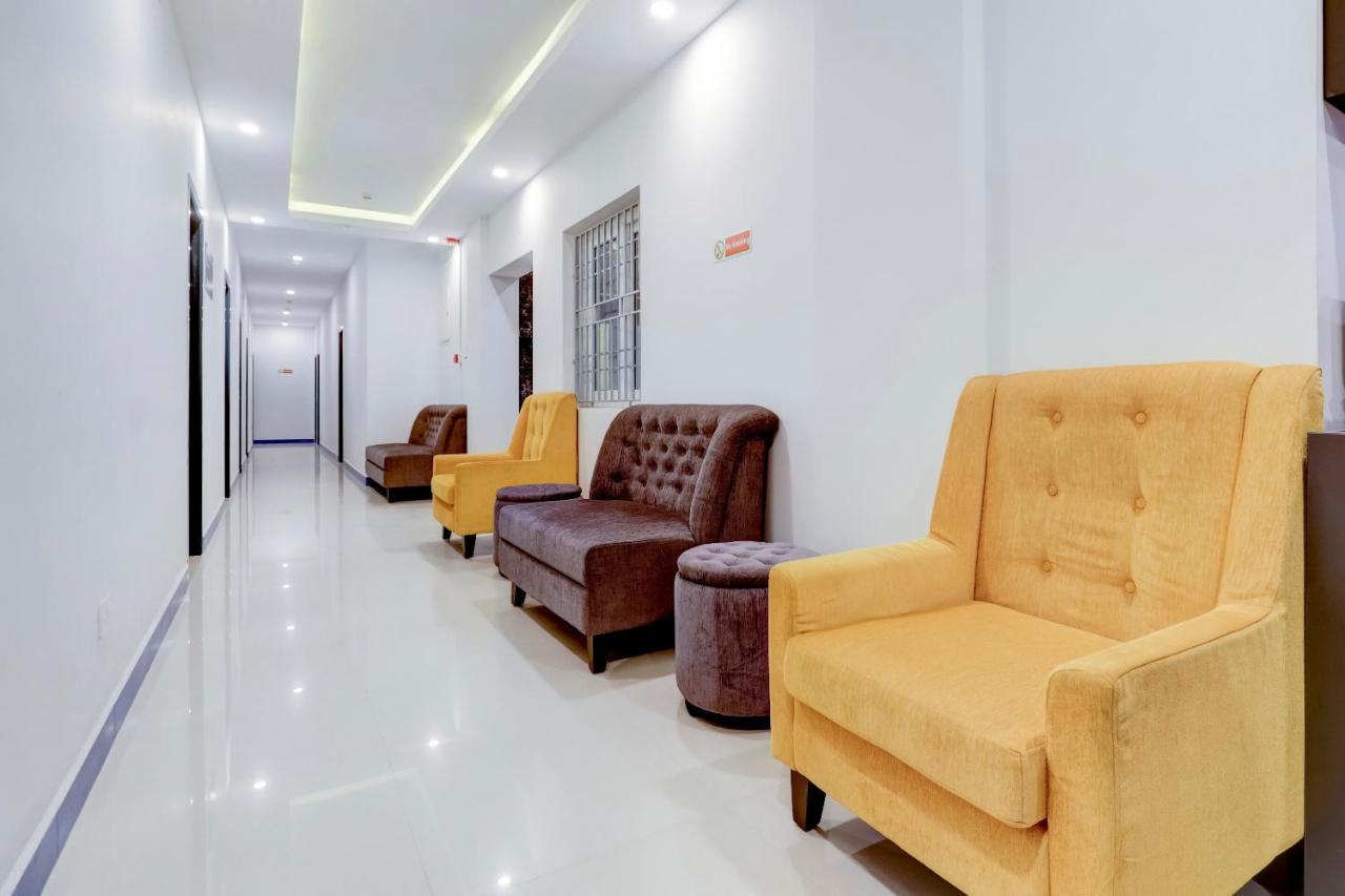 Hotel Super Oyo Silverkey Nanganallur Near Chennai International Airport Extérieur photo